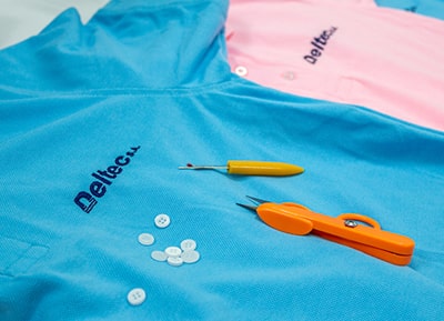 Realizamos todo el trabajo desde el diseño hasta la confección de uniformes